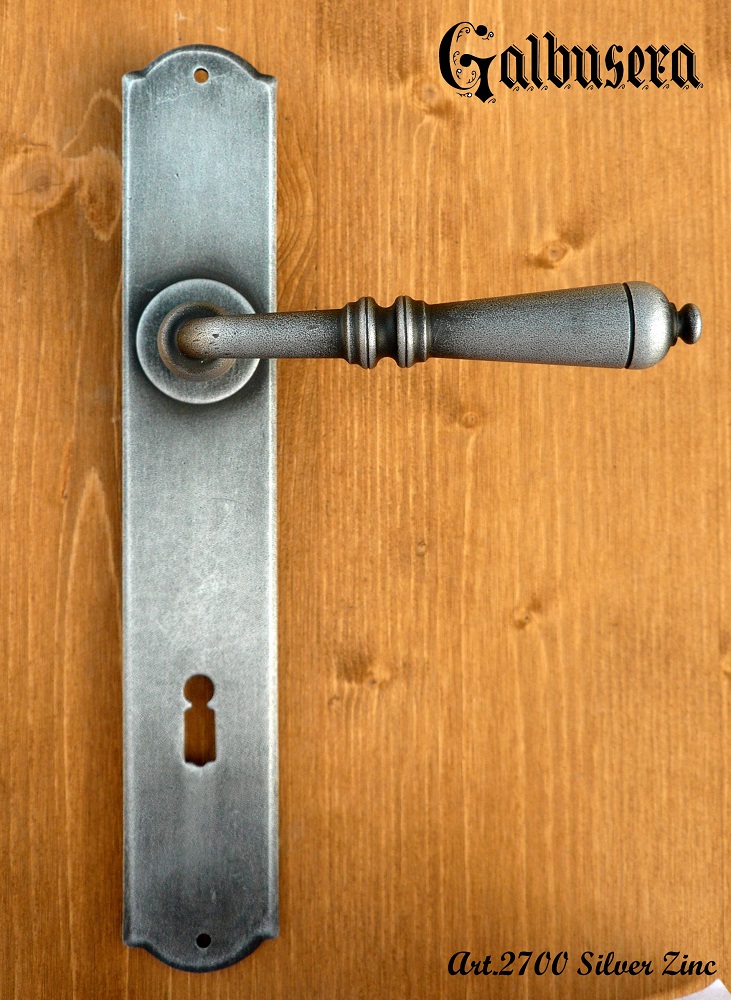 Galbusera door handle with plate